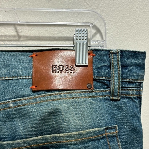 BOSS HUGO BOSS Men’s Button Fly Regular Fit Jeans FRIENDS OF THE HIGH LI… - Picture 7 of 10